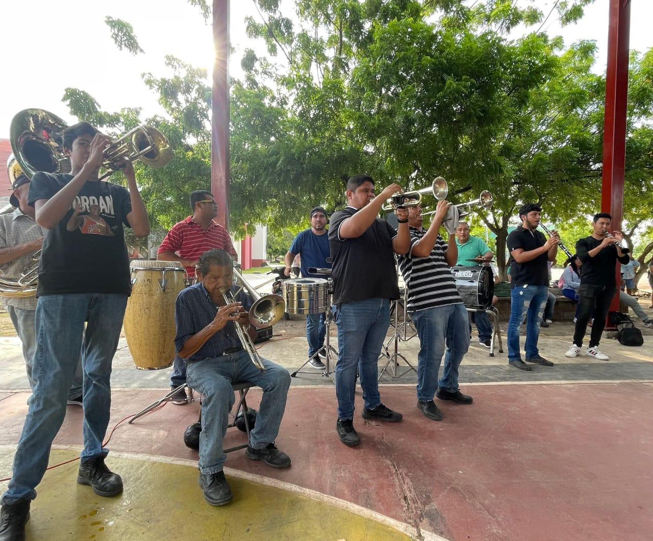 $!Festejan con zumba 370 Aniversario de la Fundación de El Rosario