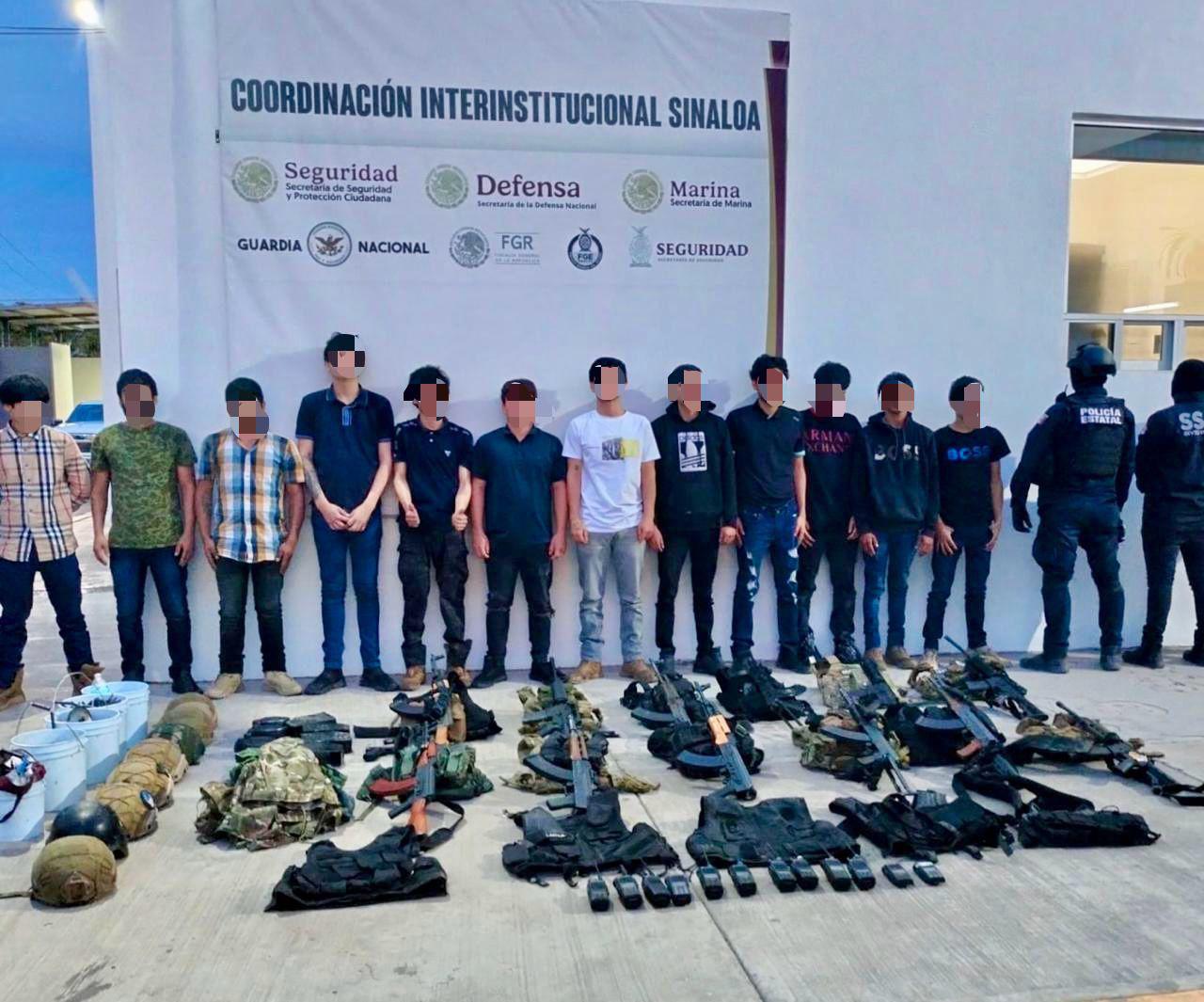$!Detienen a 12 hombres tras operativo desplegado en el sector norte de Culiacán