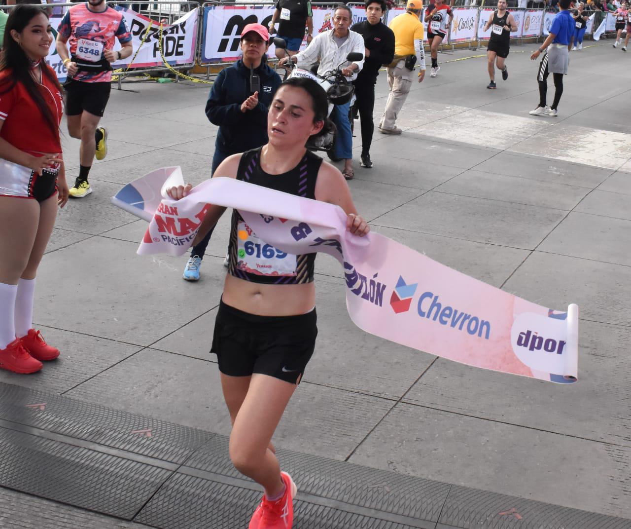 $!La clave fue mantener el ritmo: María Ruiz, ganadora del 21K