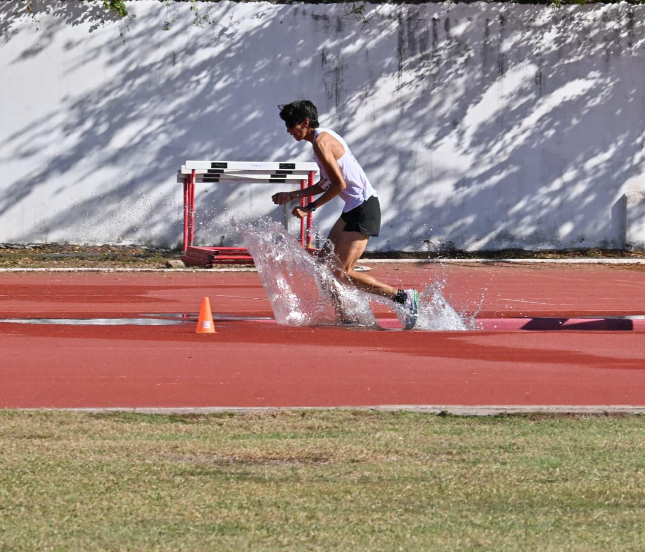 $!Dan mazatlecos el extra en el clasificatorio de atletismo de la zona sur, rumbo a la Olimpiada Nacional Conade 2026