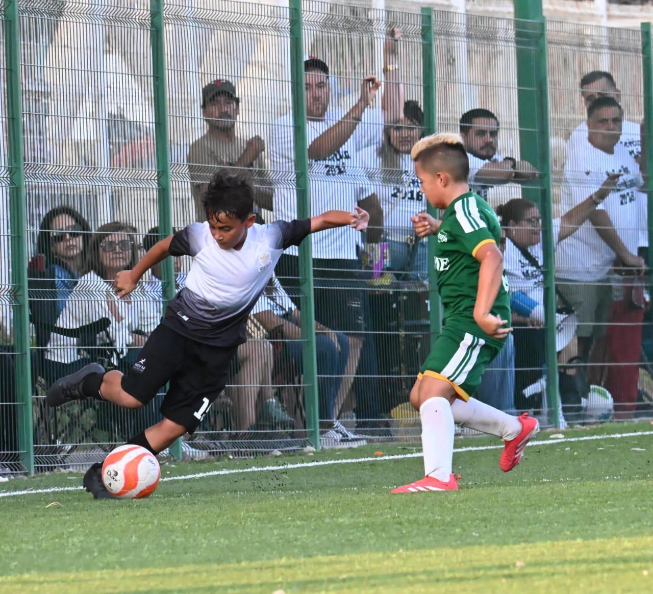 $!Mazatlán Imdem logra colocar dos equipos en las finales de los Torneos Estatales de Futbol