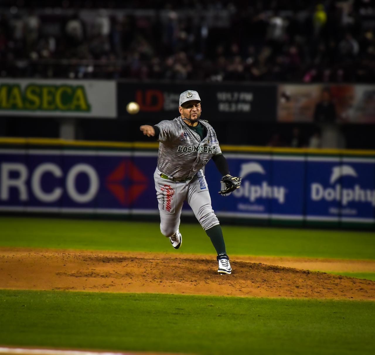 $!Alí Solís y Orlando Martínez mandan a Tomateros a las semifinales de la LMP