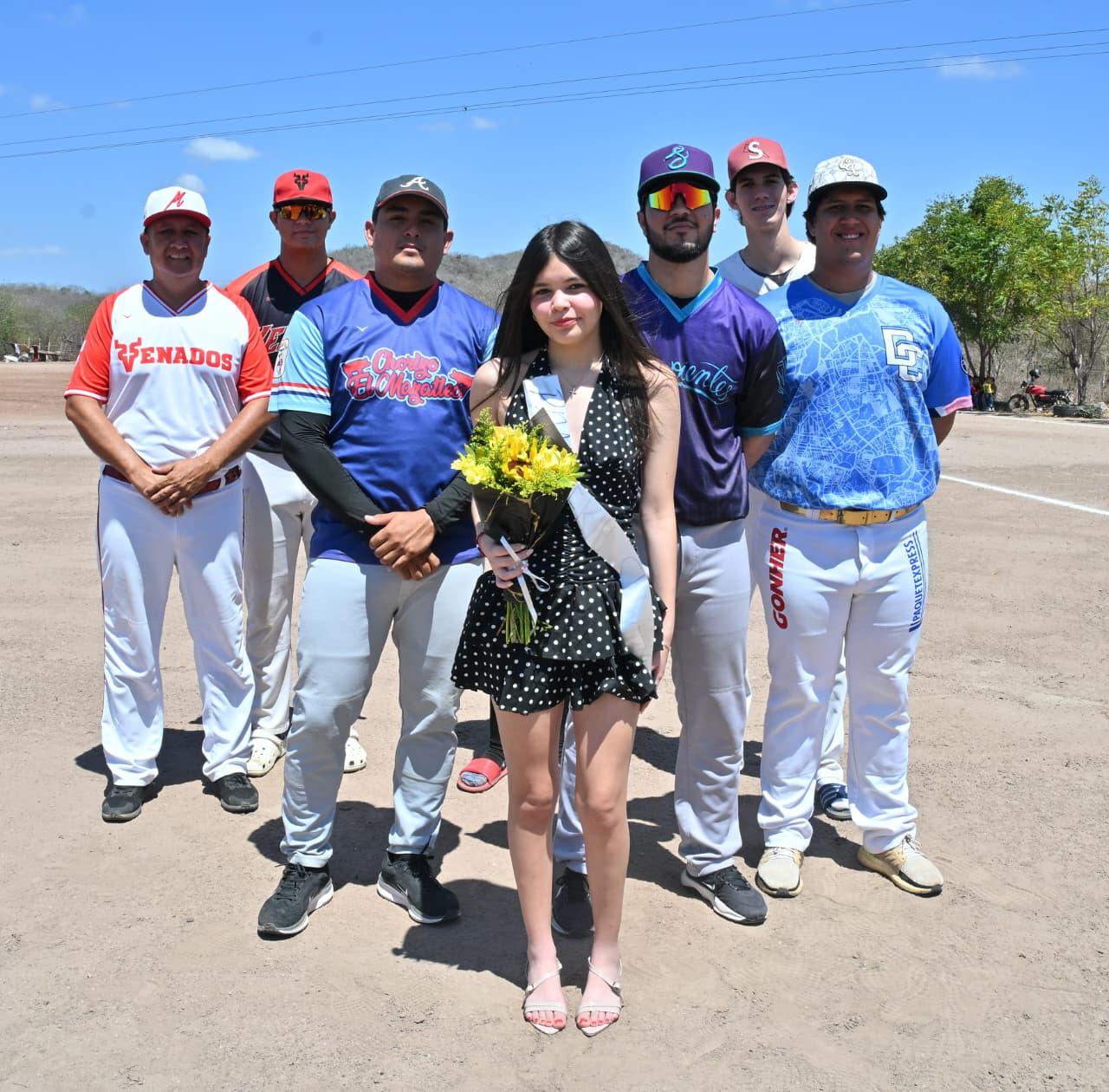 $!Inauguran Liga Campesina Centro de Beisbol en honor a Gabriel Osuna