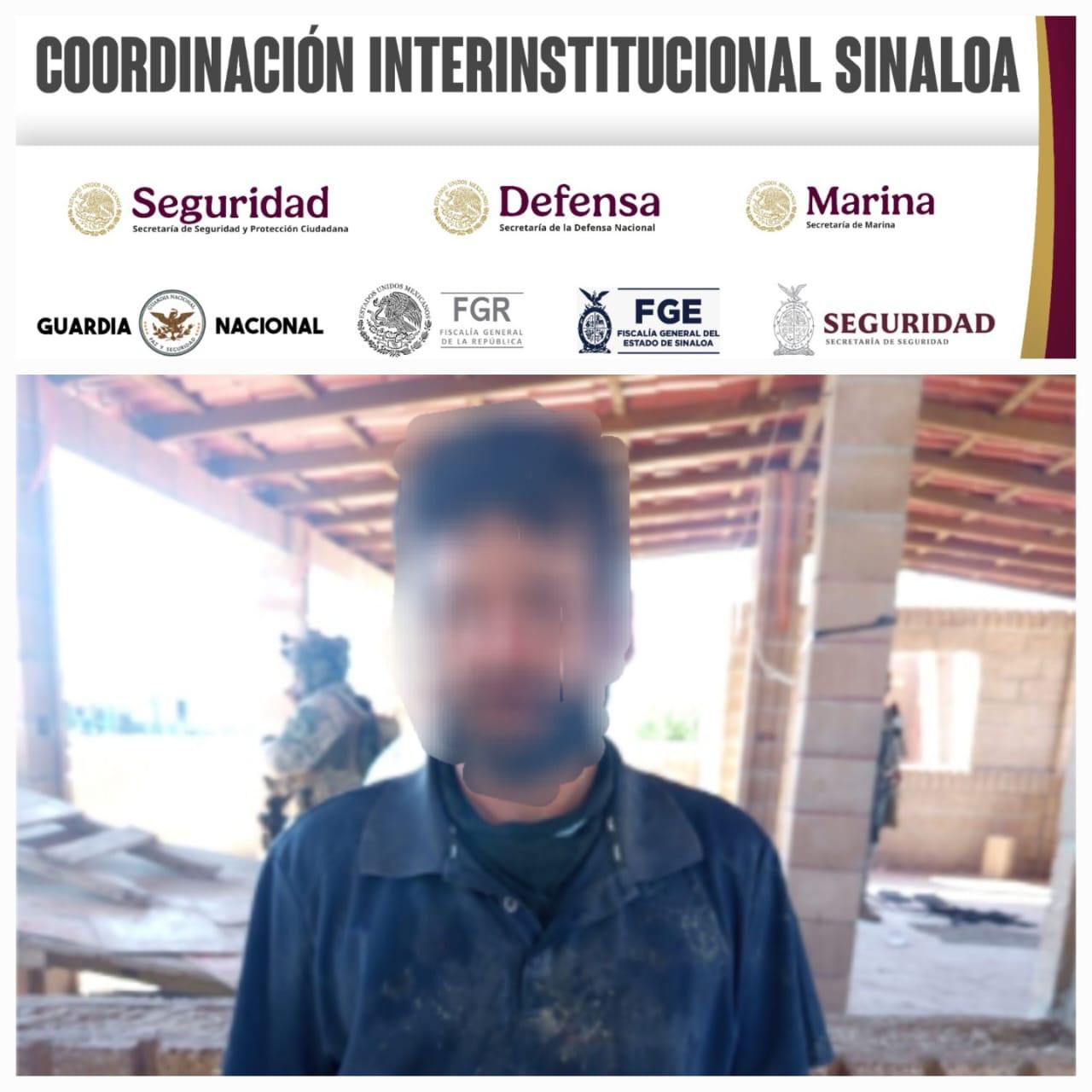 $!Ejército Mexicano detiene a dos hombres en Navolato