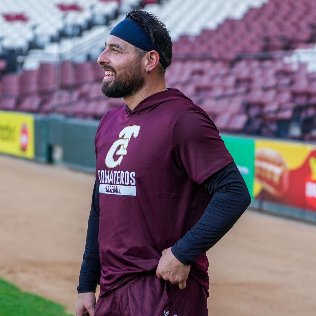 $!Alí Solís reporta al campamento de pretemporada de Tomateros de Culiacán