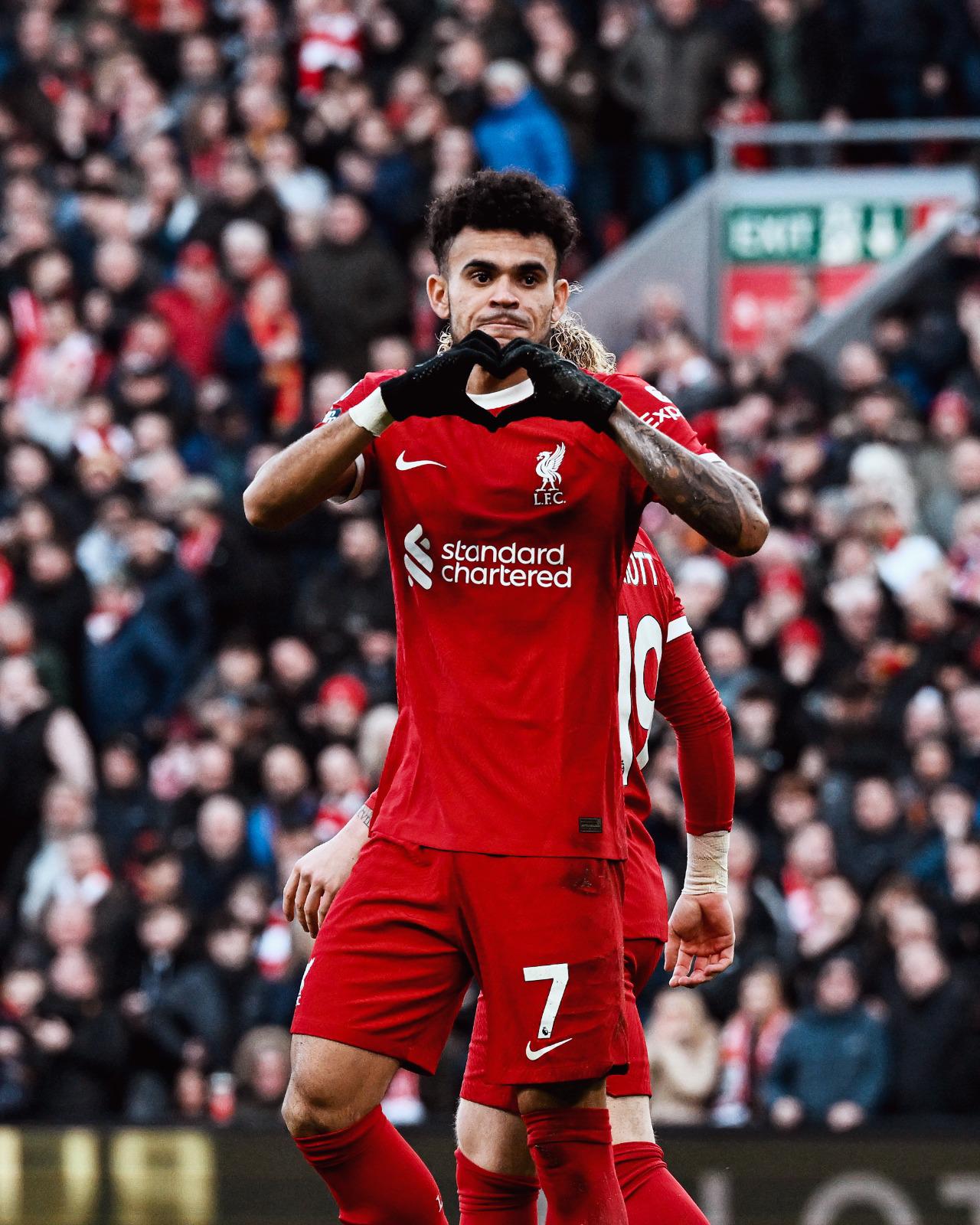 $!Liverpool vence al Burnley y vuelve a la cima de la Premier League