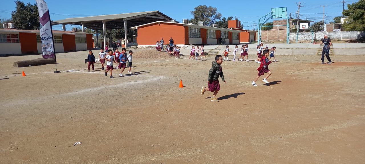 $!Viven el Festival de la Velocidad en la Primaria Flores Magón