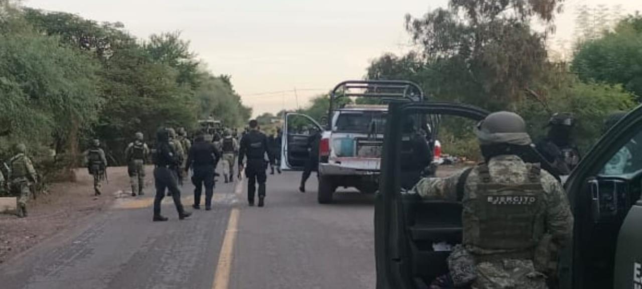 $!Emboscada a elementos de seguridad en Múgica, Michoacán, deja dos muertos