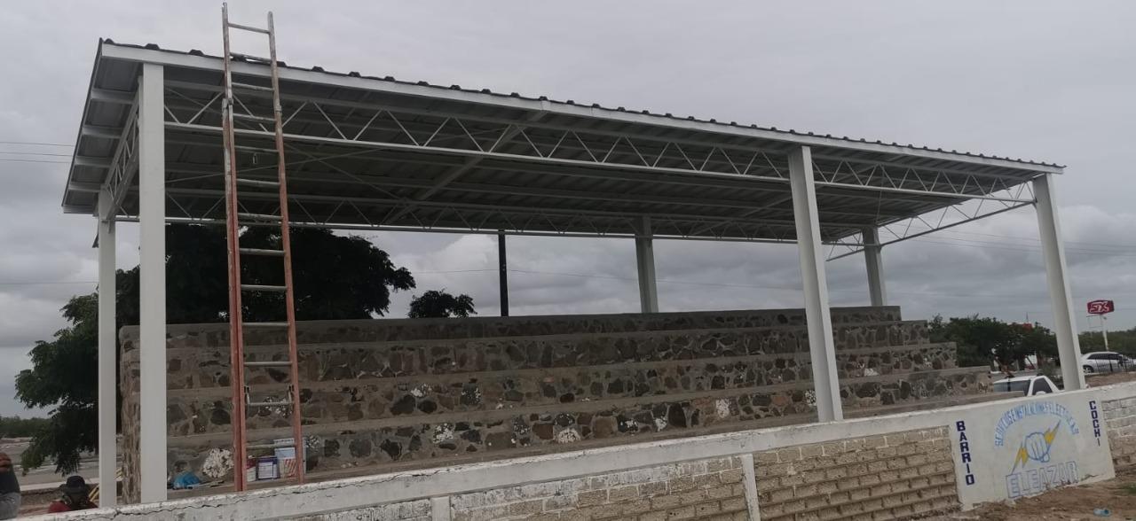 $!Construye PIDS techumbre en cancha de futbol de El Huitussi, en Guasave