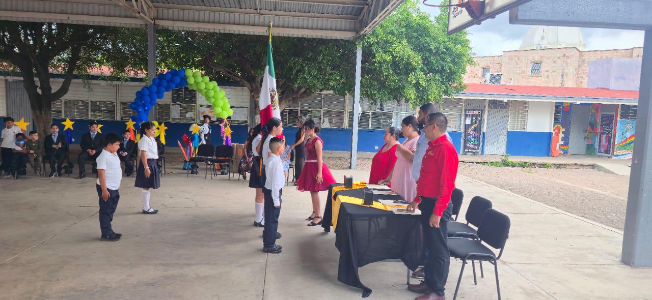 $!Primaria Antonio Rosales de El Rosario realiza su ceremonia de clausura