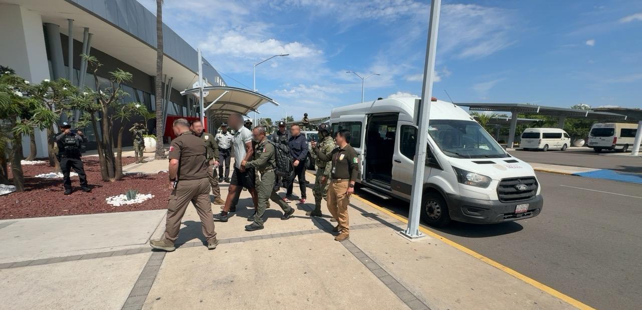 $!Detienen en Mazatlán a uno de los 10 más buscados del estado de Michigan, Estados Unidos