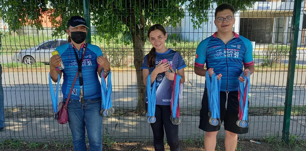 $!Socorro Rentería, Odalys Rivera y Tomas Luna.