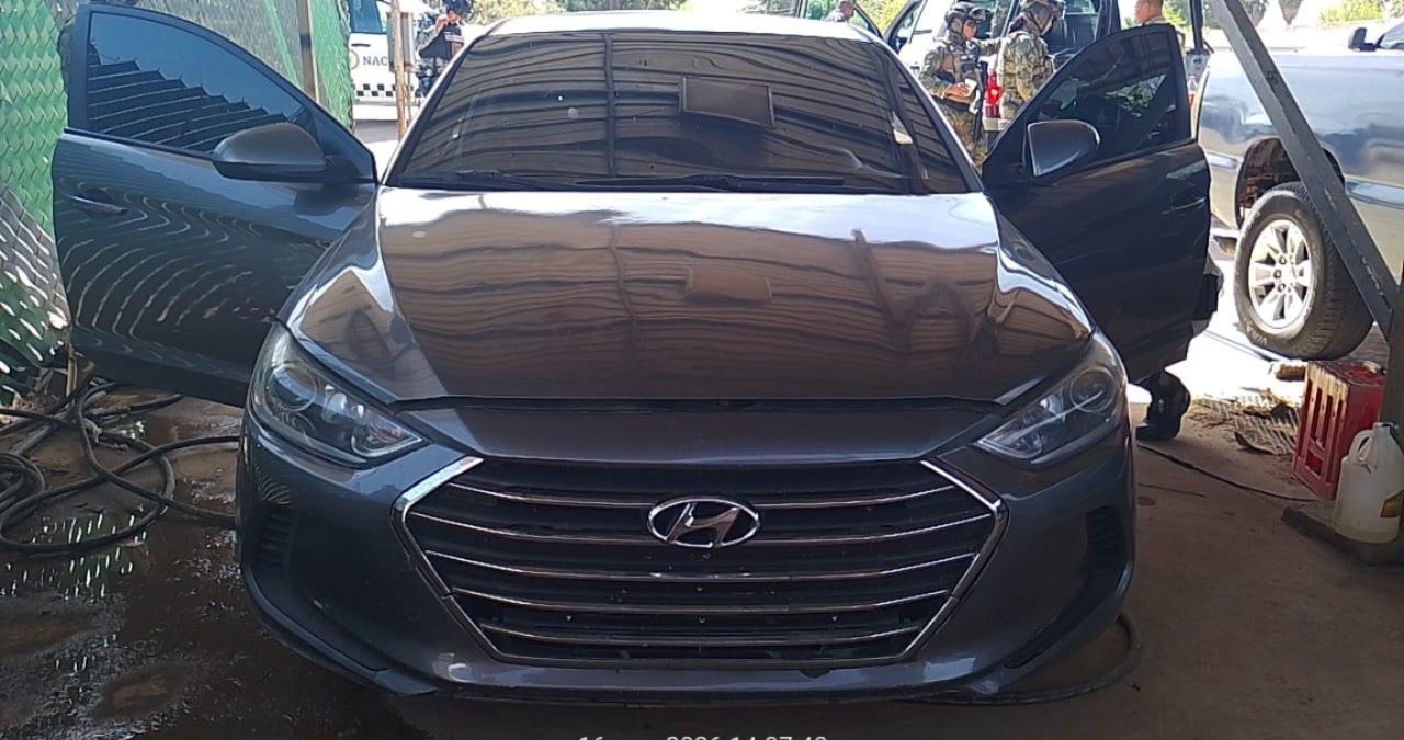 $!Marina aseguran arma de fuego y droga en Sonora