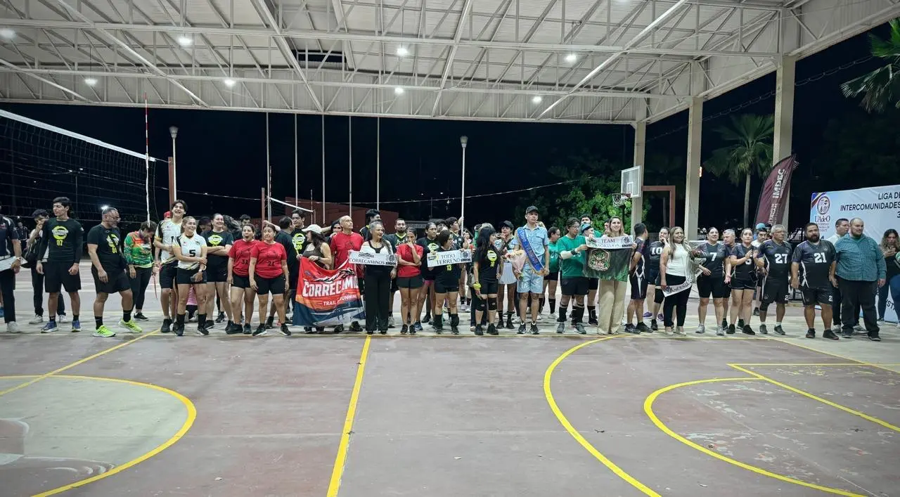 $!Inauguran la tercera edición de la Liga de Voleibol Mixta Senderistas en Culiacán
