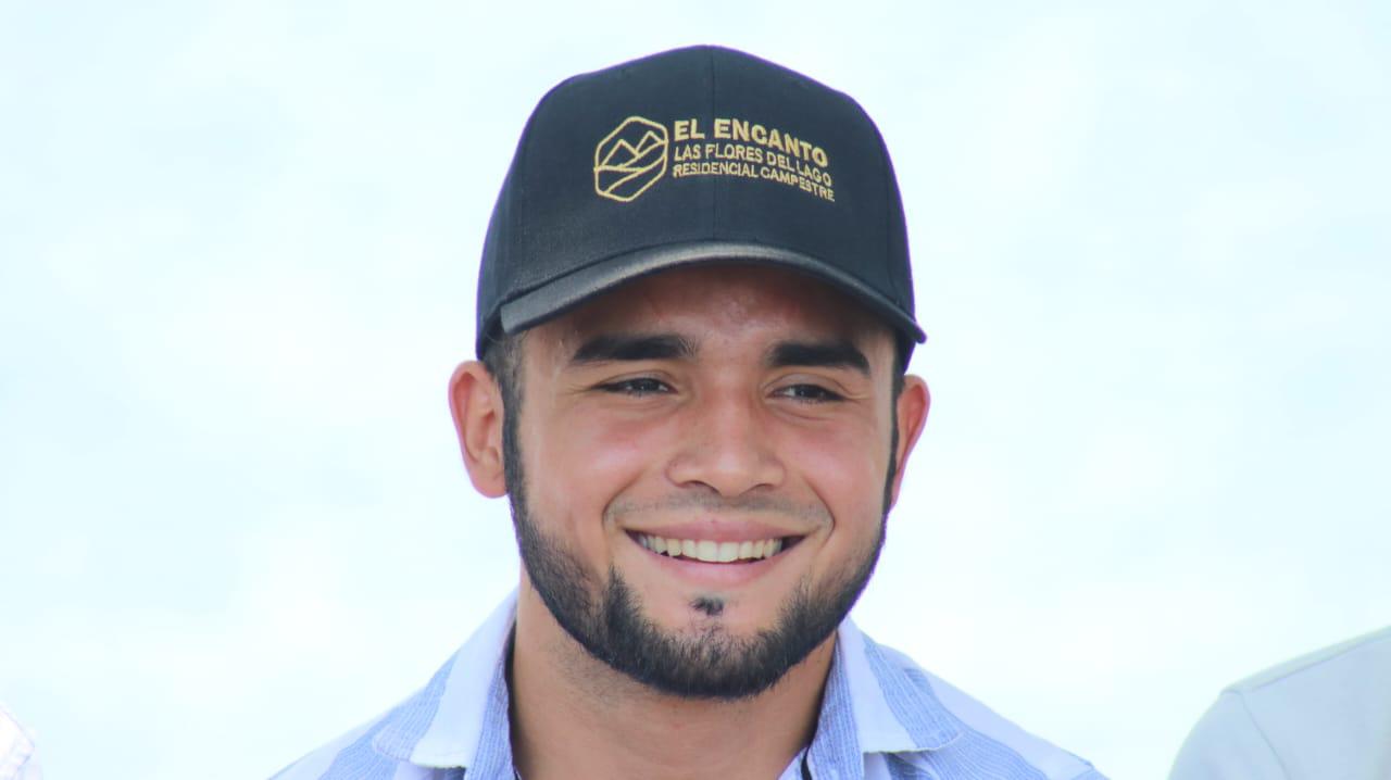 $!‘El cielo es el límite’: ‘Veneno’ Aréchiga