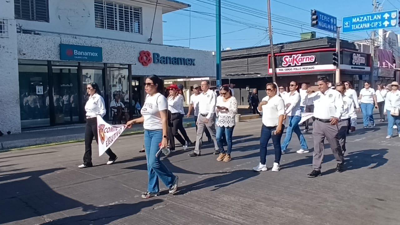 $!Con poca asistencia, conmemoran el Día del Trabajo en Escuinapa