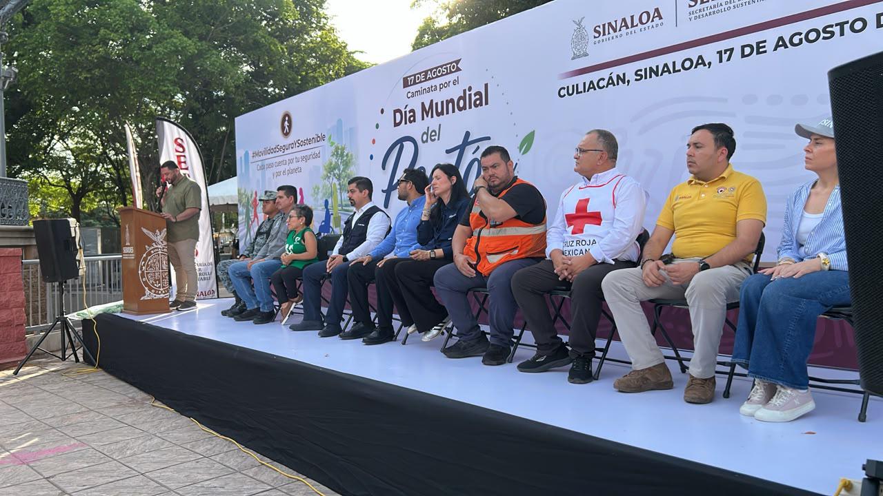 $!Conmemoran Día Internacional del Peatón con caminata en Culiacán