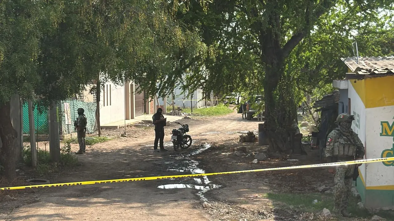 $!Atacan a balazos a dos adolescentes en la Ampliación 5 de Febrero, en Culiacán