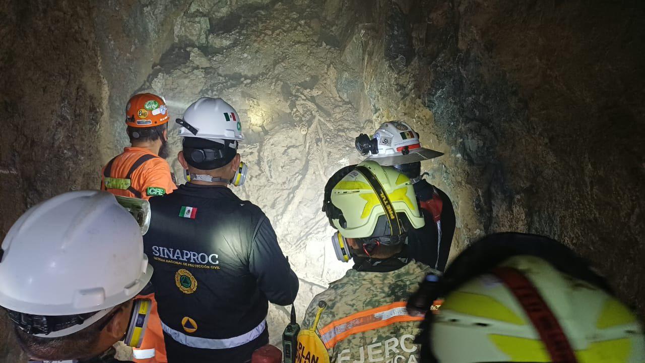 $!Se cumple un mes del accidente en mina de Rosario donde permanece atrapado Isidro Beltrán