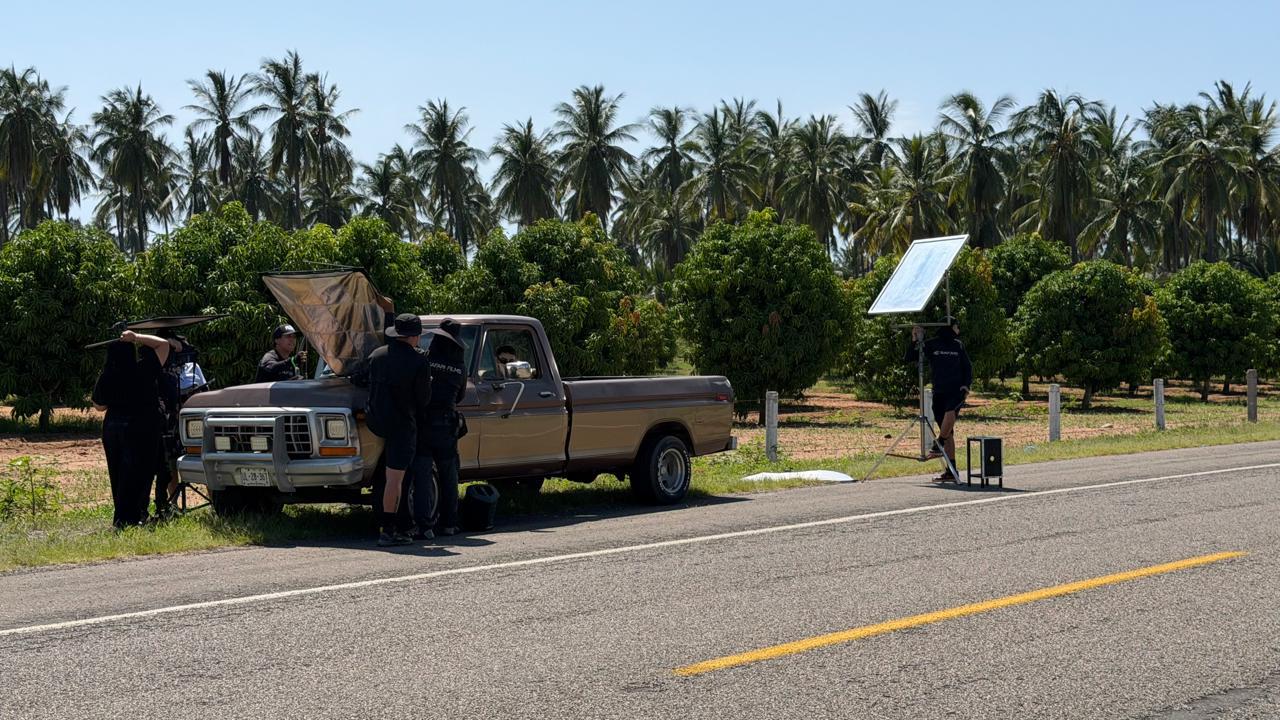 $!Anakin Larios elige la Isla de la Piedra en Mazatlán para grabar el video de su tema ‘Perdóname’
