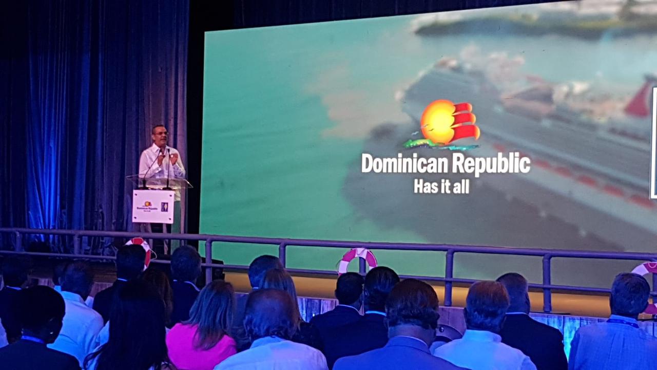 $!Recibe Mazatlán la estafeta para ser sede en 2023 de la convención de cruceros