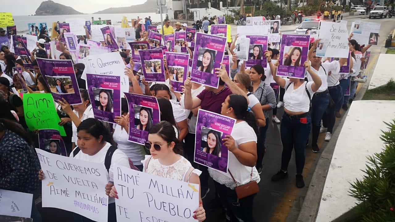 $!Protestan en Mazatlán para exigir la localización de Aimé Joanna