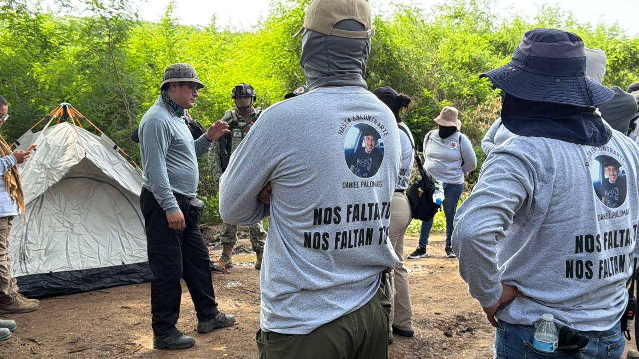 $!Tras constatar labores de búsqueda en predio de El Verde, colectivo da voto de confianza a FGR