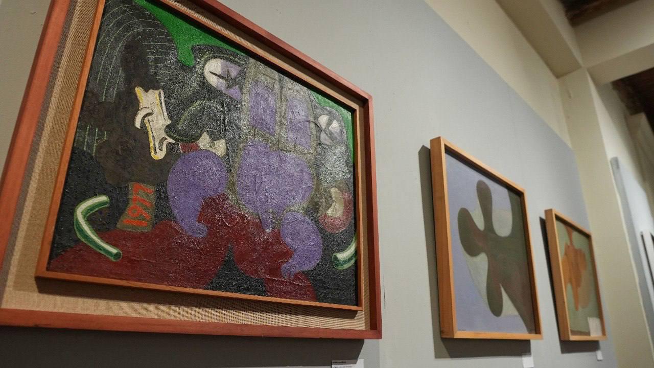 $!Su estética, perfectamente definida, ha sido apreciada en museos y galerías de México y de otros países.