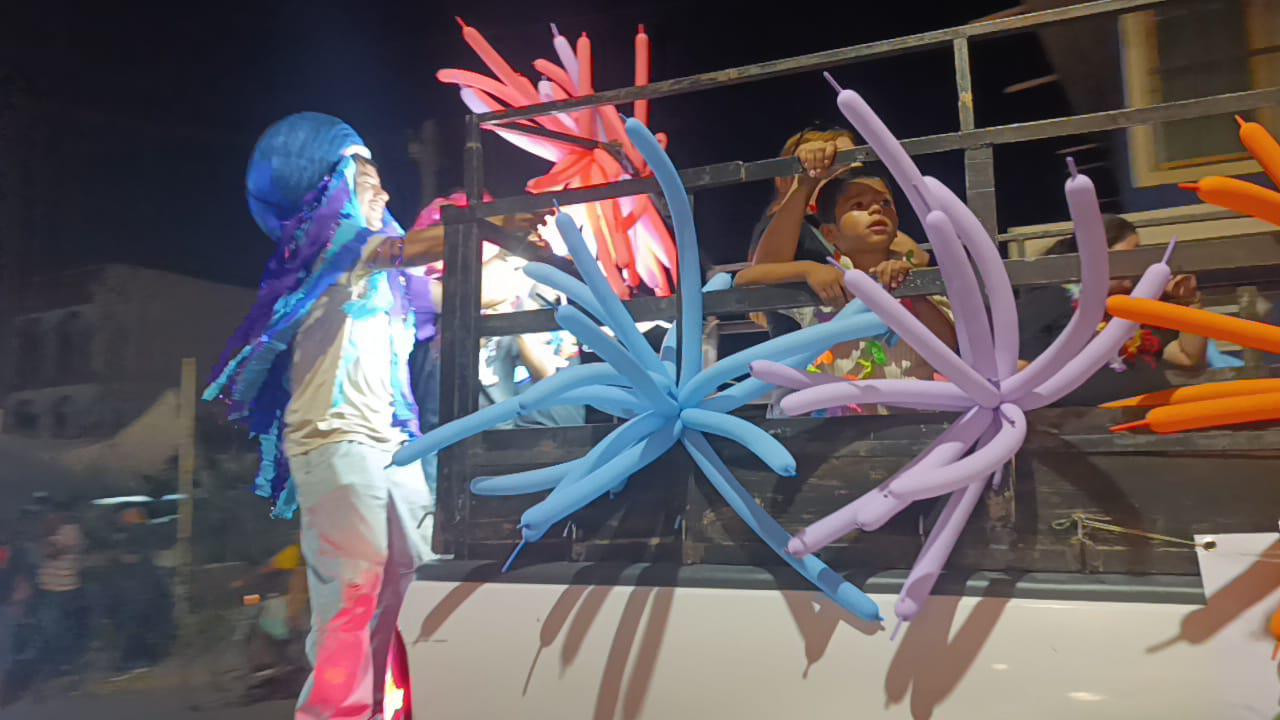 $!Con desfile, inician las Fiestas del Mar de Las Cabras