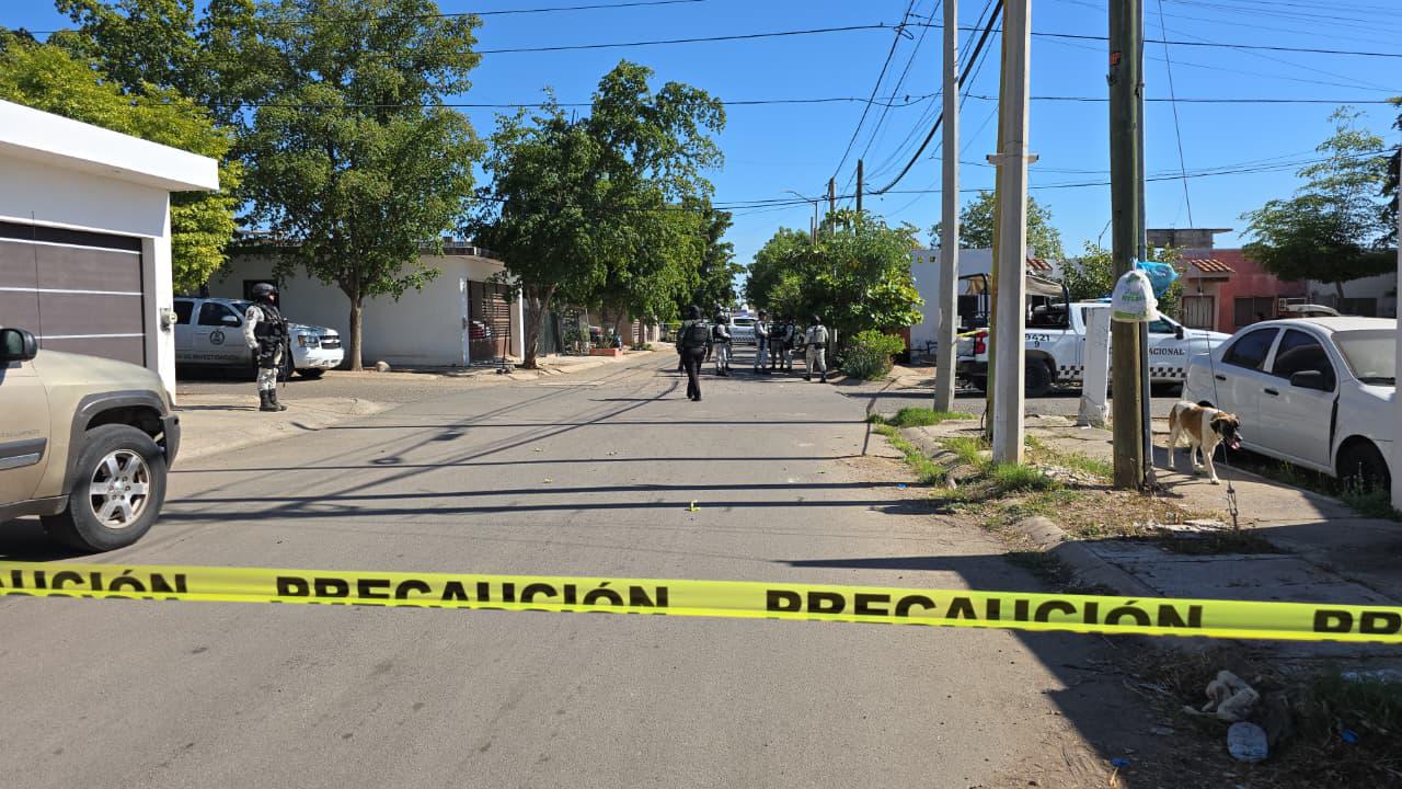 $!Asesinan a balazos a un joven en el fraccionamiento Los Ángeles, en Culiacán