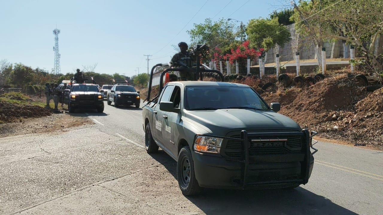 $!Autoridades acuden a atender reporte de derrumbe en mina de Rosario