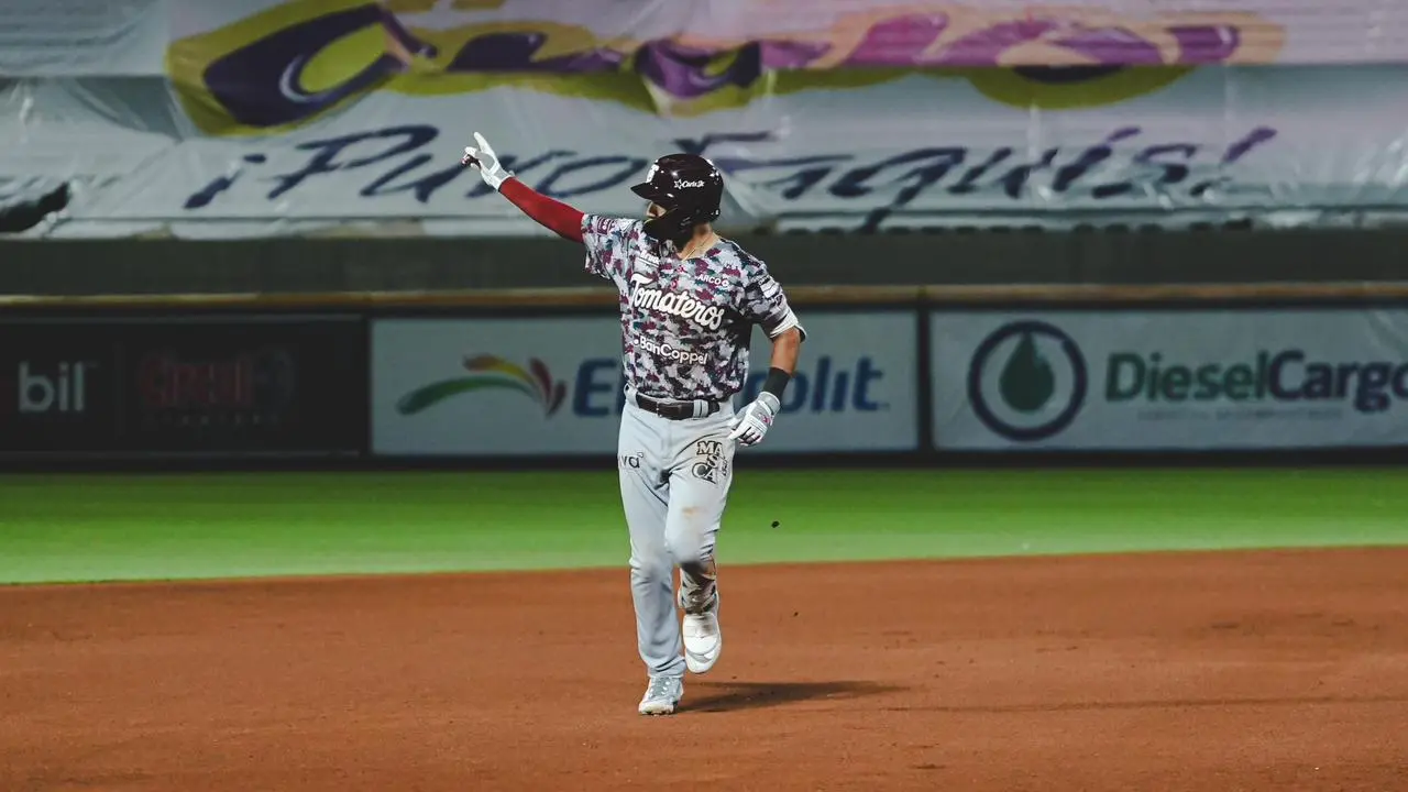 $!Tomateros sigue imparable y asegura otra serie en Ciudad Obregón