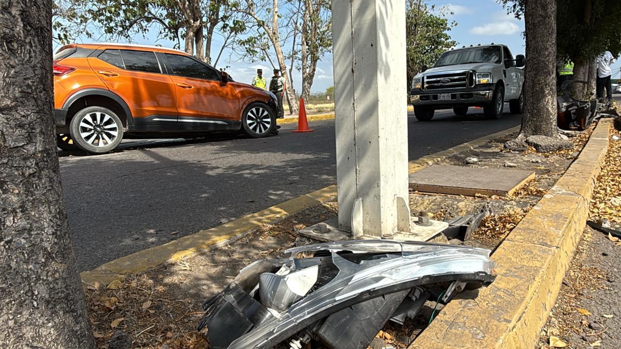 $!Accidente cerca del Aeropuerto de Culiacán deja un lesionado
