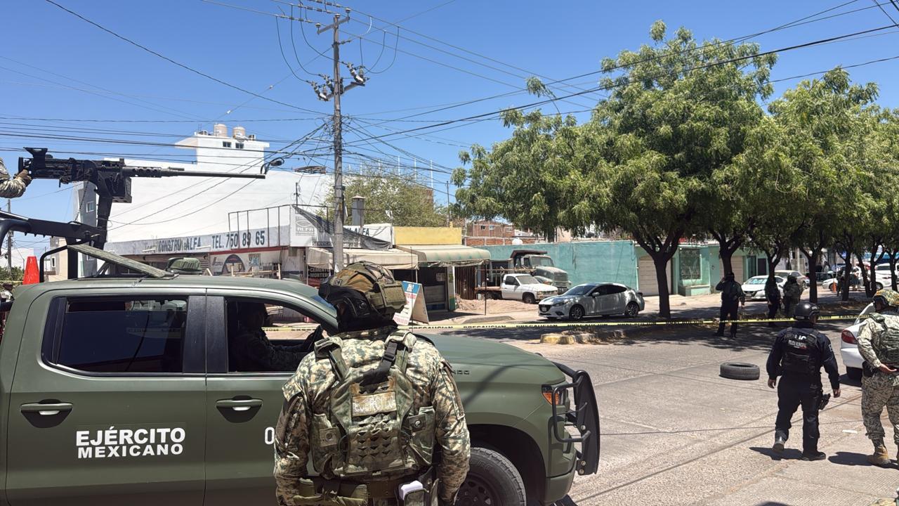 $!Asesinan a balazos a conductor en la colonia Pedregal del Humaya, en Culiacán