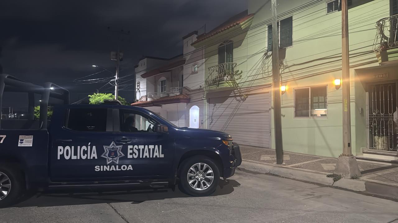 $!Detienen a cuatro armados tras operativo en Villa Universidad, Culiacán; habrían ingresado a un domicilio para escabullirse