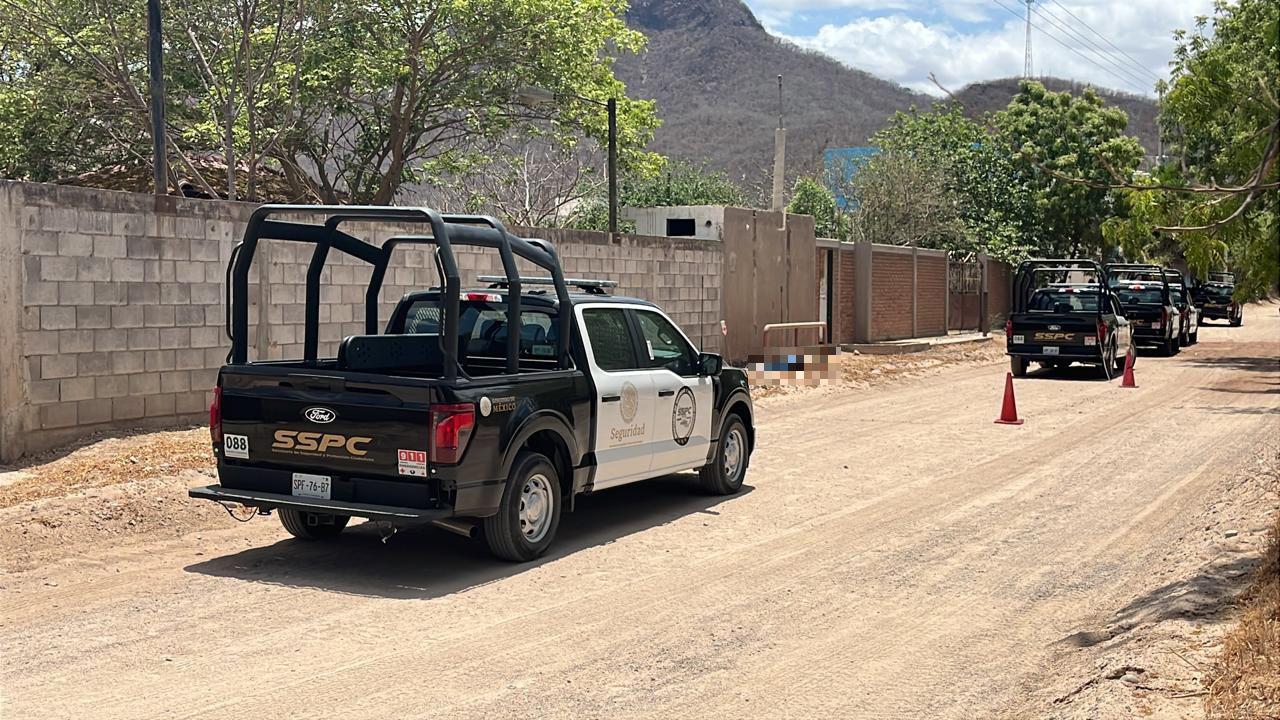 $!Hallan a hombre asesinado en camino rural de Mojolo, Culiacán