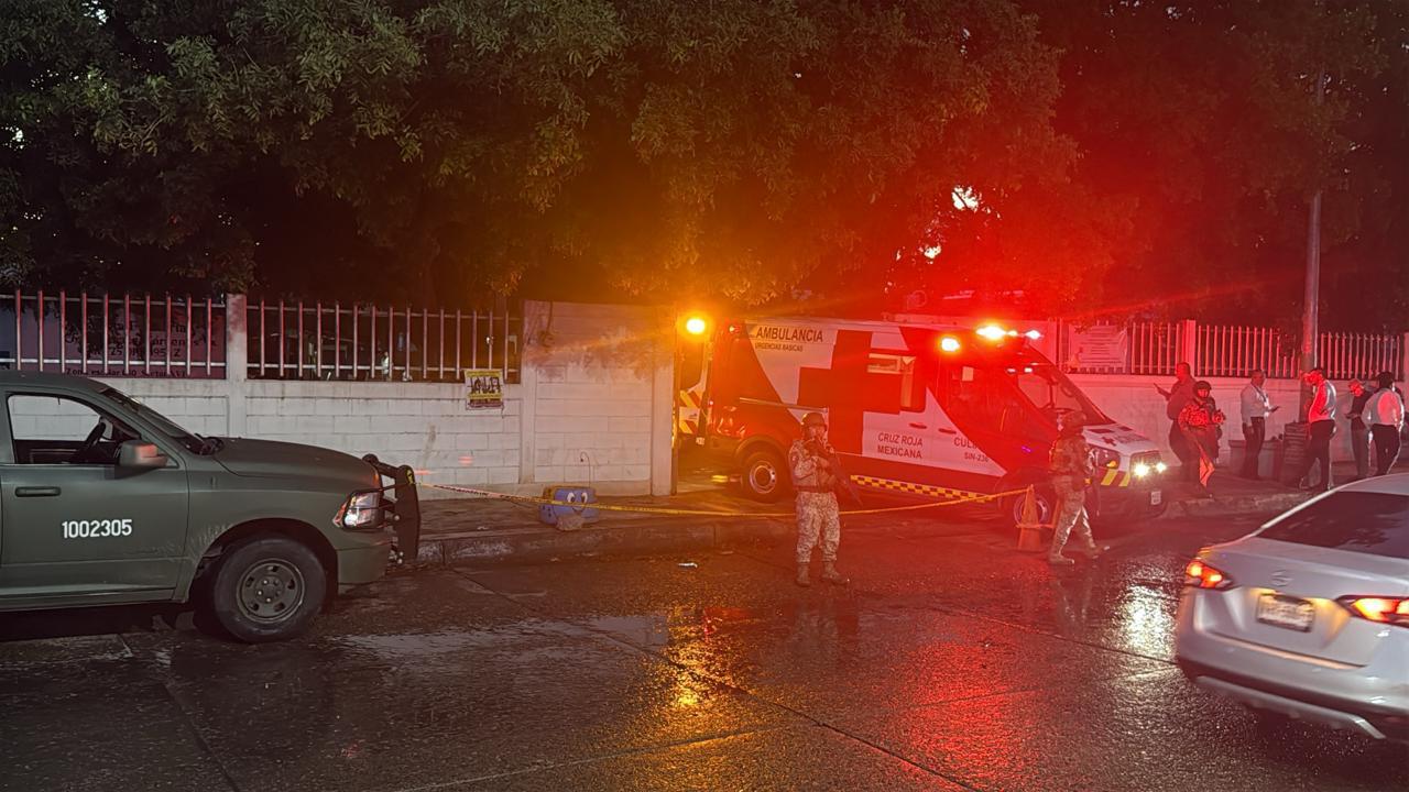 $!Muere madre de familia electrocutada en primaria de la Colonia 10 de Mayo, en Culiacán