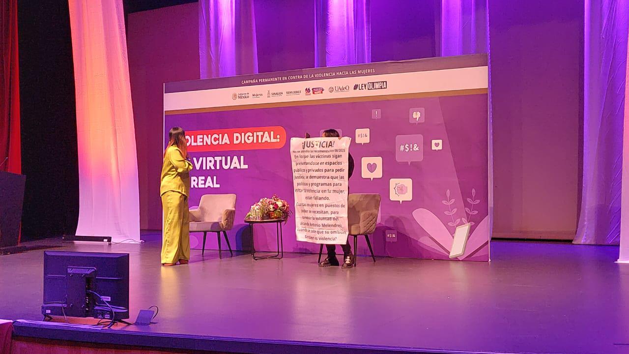 $!Dignora Valdez exige a Ahome aceptar recomendación por violencia de género; se manifiesta en conferencia