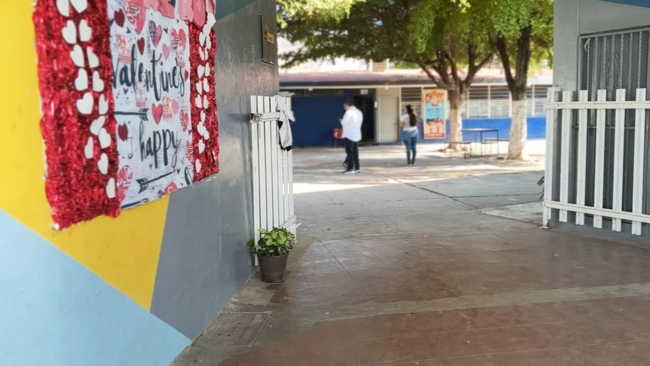 $!En Rosario, se registran aulas vacías tras ola de inseguridad