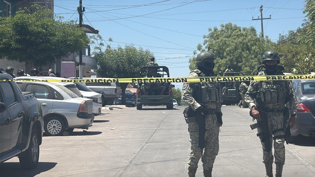$!Matan a balazos a un hombre dentro de un domicilio en Colonia Libertad, en Culiacán