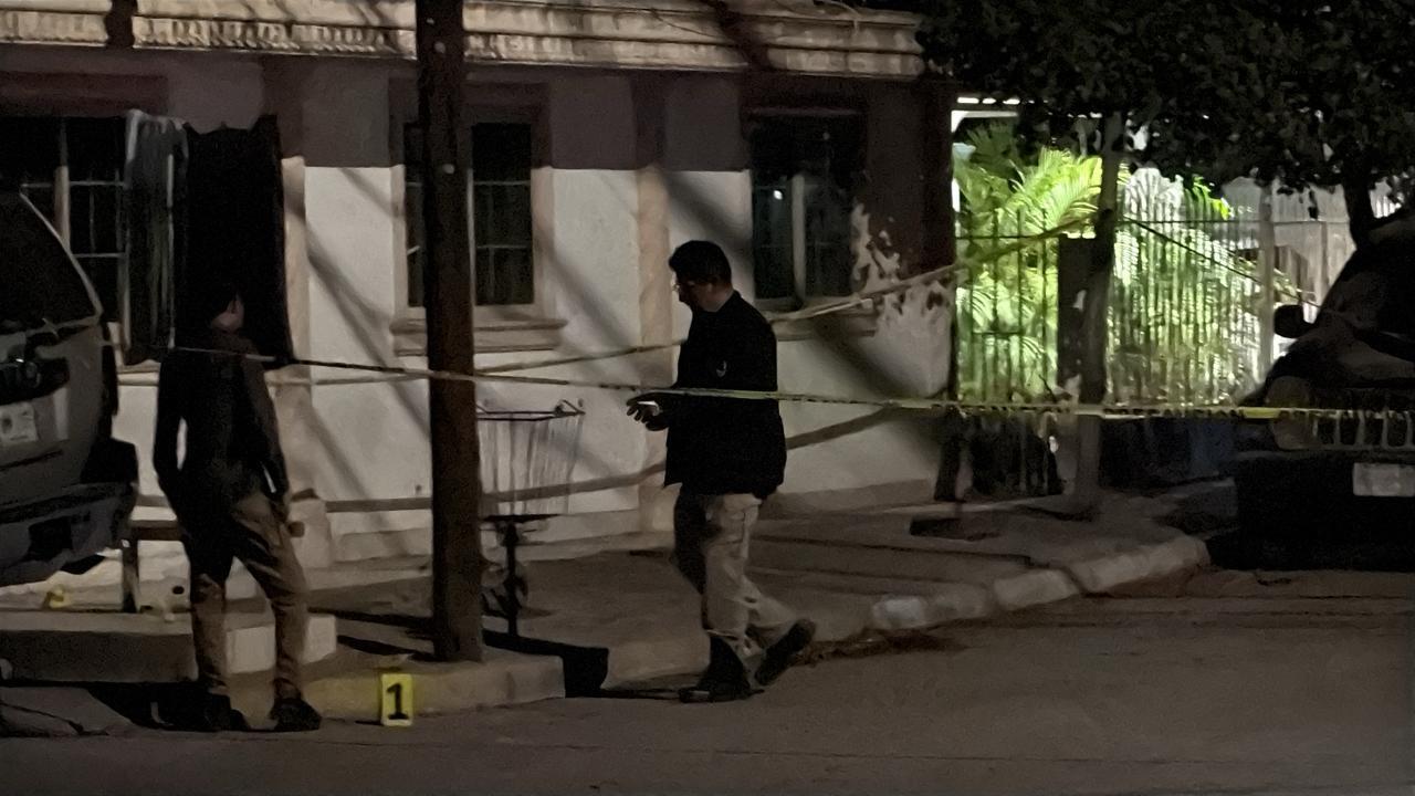 $!Hieren a balazos a dos hombres en la colonia El Palmito, en Culiacán