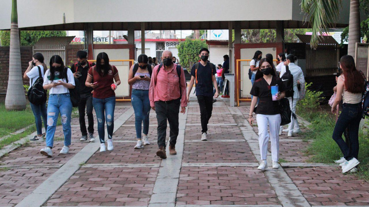 $!Jesús Manuel decidió, a sus 72 años, iniciar una carrera universitaria en Guasave