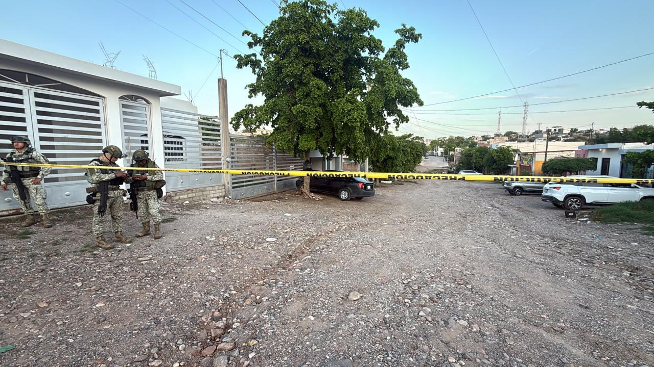 $!Hallan a persona asesinada a balazos en el patio de una casa de la Colonia Progreso, en Culiacán