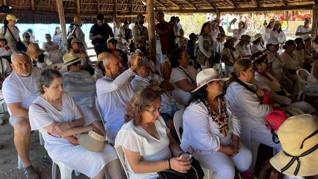 $!Entre ceremonias y danza, reciben el Equinoccio de Primavera en Las Labradas