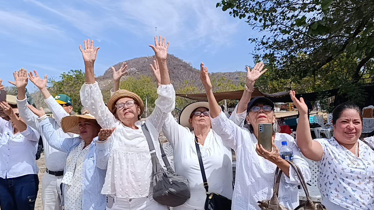 $!Celebran con llamado a la paz recepción de la primavera en El Trébol 1