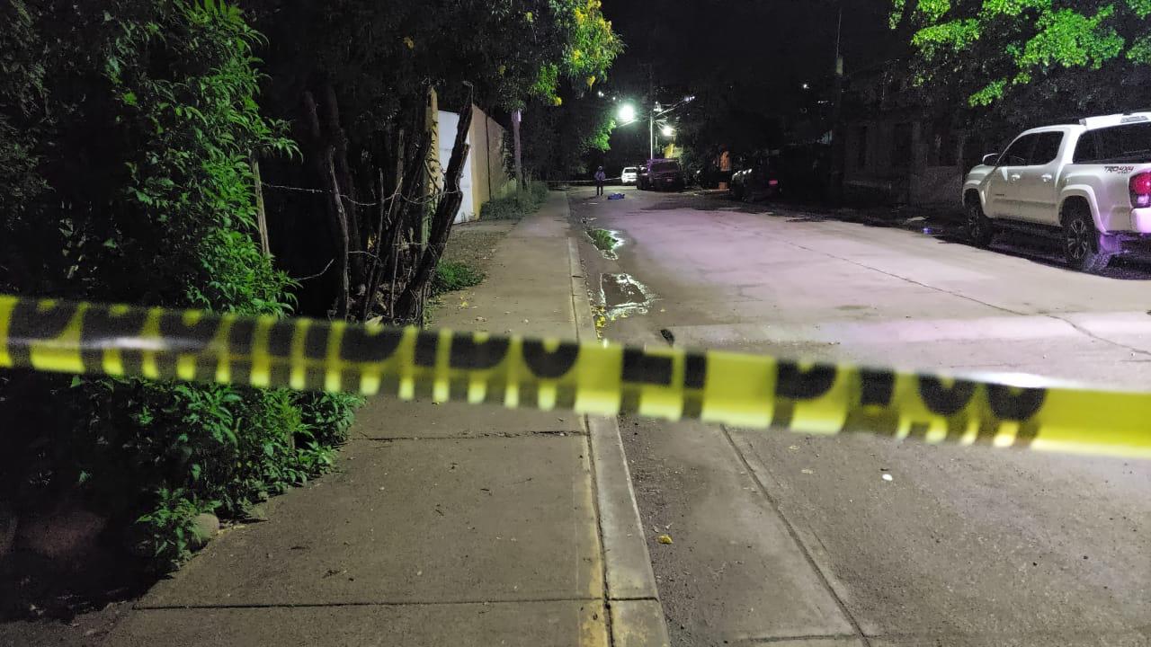 $!Muere joven atropellado en la Colonia Lombardo Toledano, en Culiacán