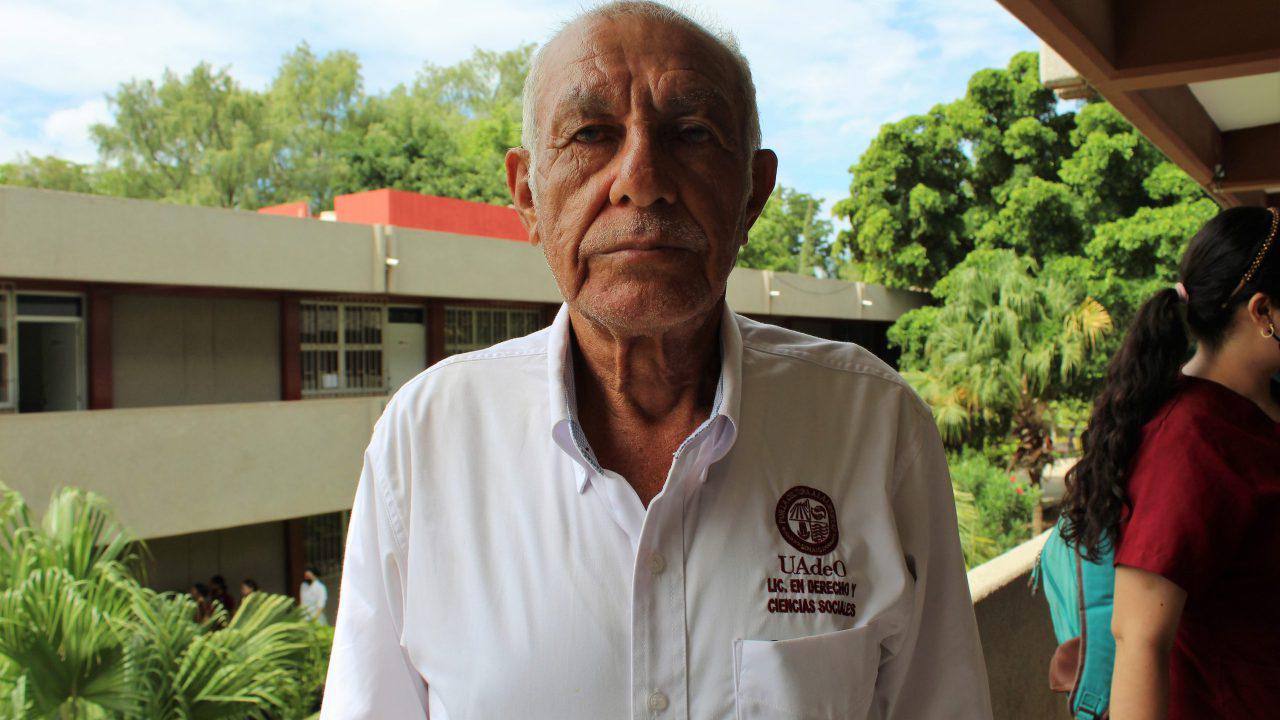 $!Jesús Manuel decidió, a sus 72 años, iniciar una carrera universitaria en Guasave