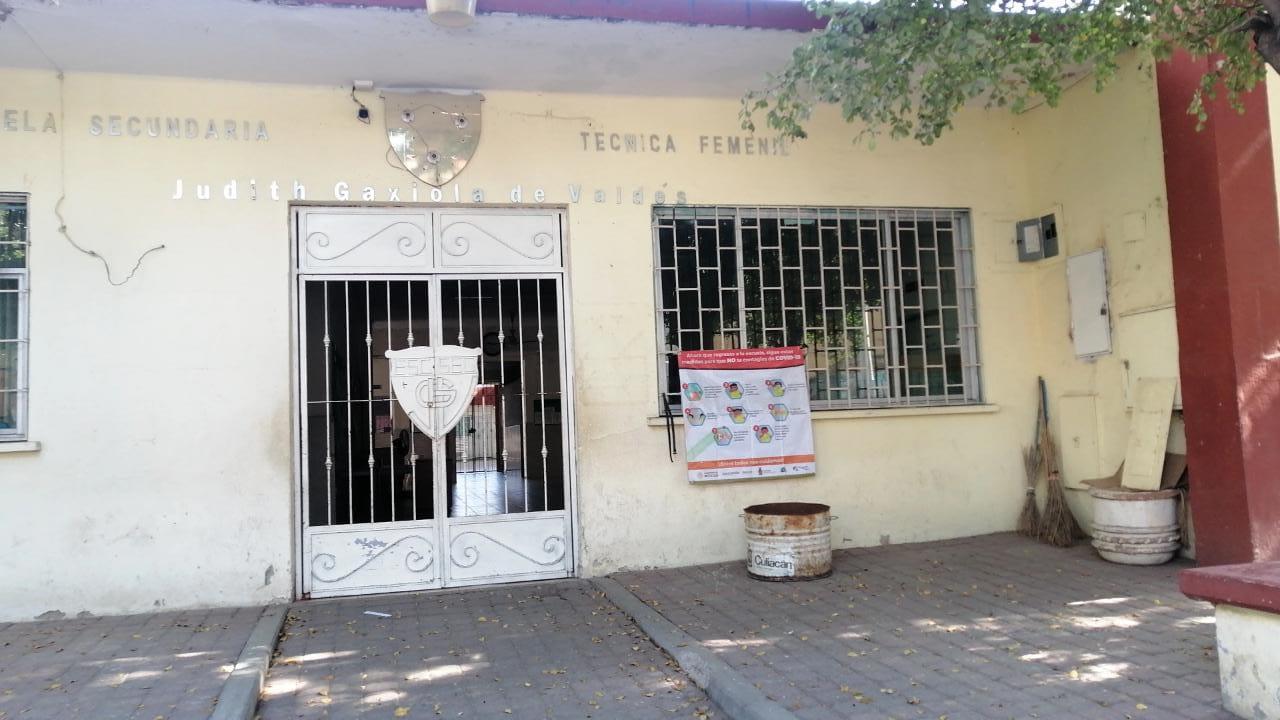 $!SEPyC otorga Día de las Madres a maestras; algunas escuelas no laboraron
