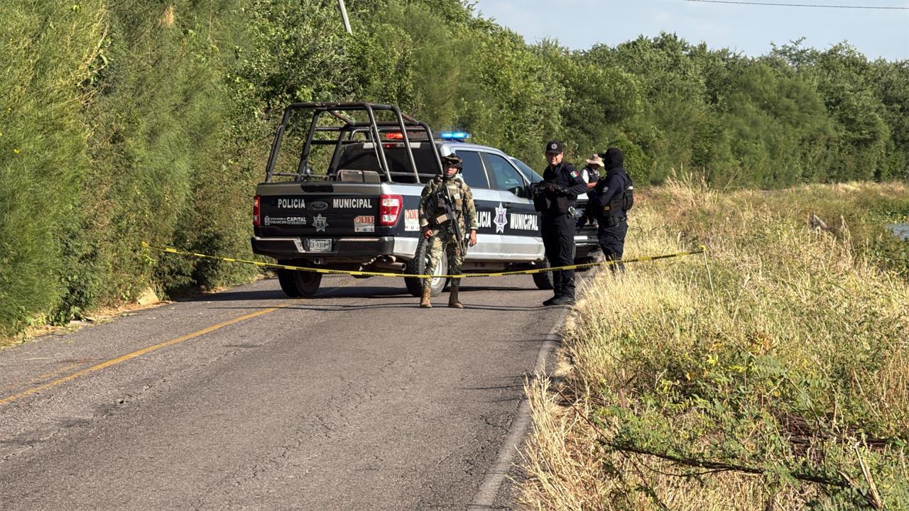 $!Hallan a dos hombres asesinados a orillas del Canal 7, en Culiacán