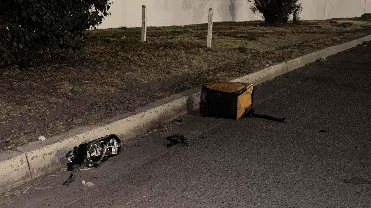 $!Repartidor de comida muere arrollado en el sector San Isidro, en Culiacán